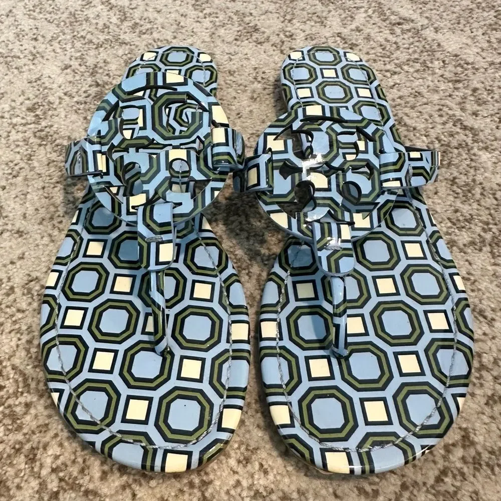 Tory Burch Miller Chambray Geometric Patent Leather Thong Sandal 8
